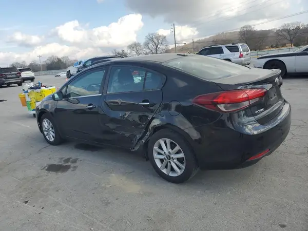 3KPFL4A79HE041086 2017 KIA FORTE - Image 2