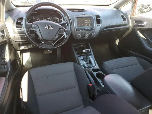 3KPFL4A79HE045607 2017 KIA FORTE - Image 8