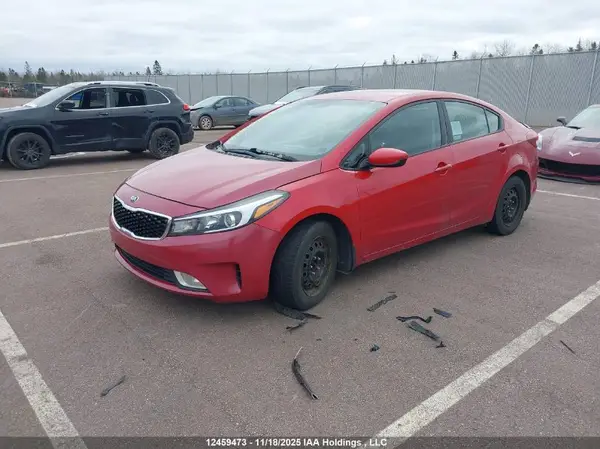 3KPFL4A79HE054758 2017 KIA FORTE - Image 2