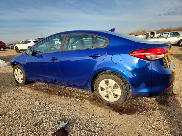 3KPFL4A79HE113159 2017 KIA FORTE - Image 2
