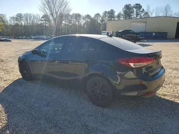 3KPFL4A79HE114697 2017 KIA FORTE - Image 2