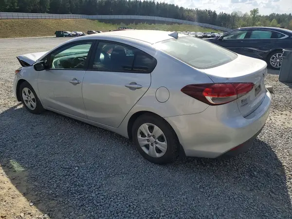 3KPFL4A79HE127708 2017 KIA FORTE - Image 2