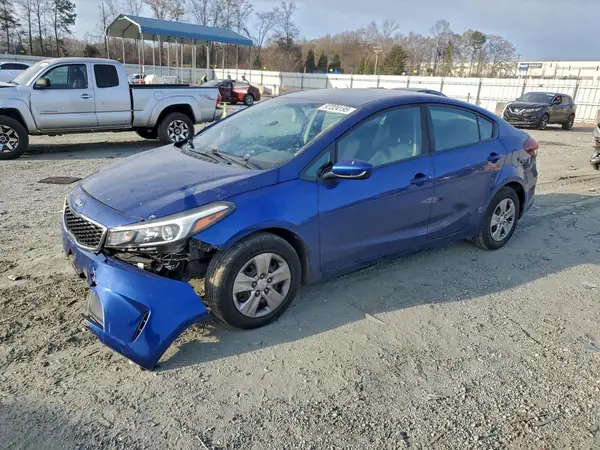 3KPFL4A79HE135615 2017 KIA FORTE - Image 1