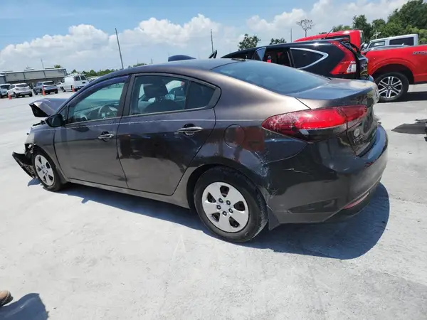 3KPFL4A79HE143861 2017 KIA FORTE - Image 2