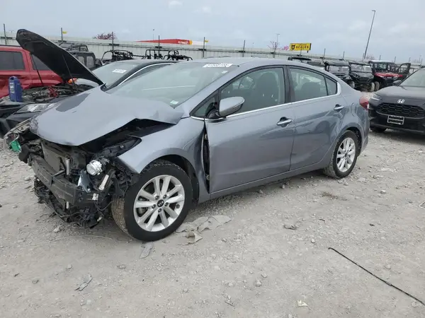 3KPFL4A79HE149689 2017 KIA FORTE - Image 1
