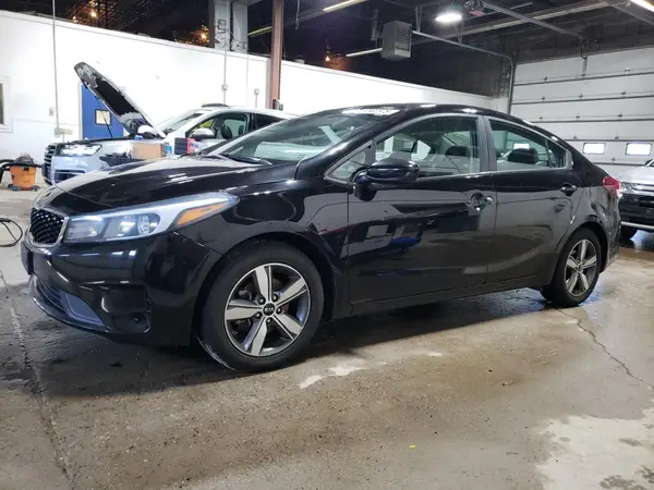 3KPFL4A79JE172007 2018 KIA FORTE - Image 1