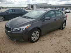 3KPFL4A79JE183962 2018 KIA FORTE