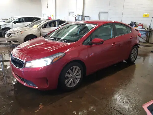 3KPFL4A79JE191754 2018 KIA FORTE - Image 1