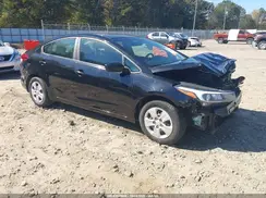 3KPFL4A79JE193990 2018 KIA FORTE
