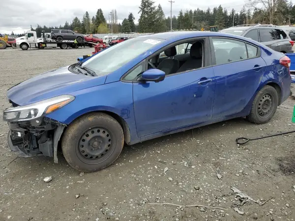 3KPFL4A79JE199949 2018 KIA FORTE - Image 1