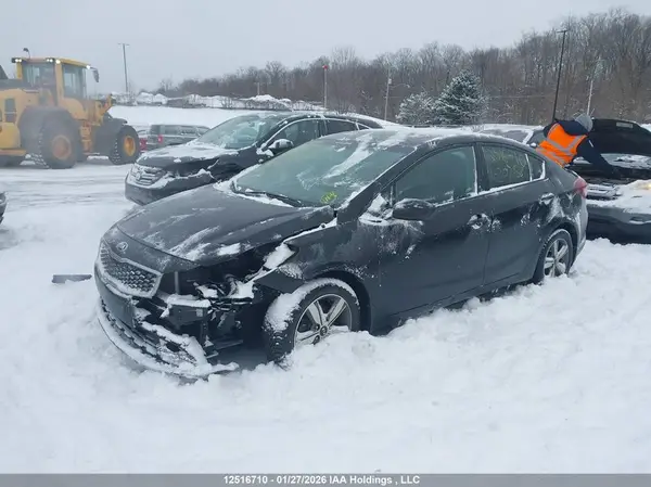 3KPFL4A79JE207158 2018 KIA FORTE - Image 2