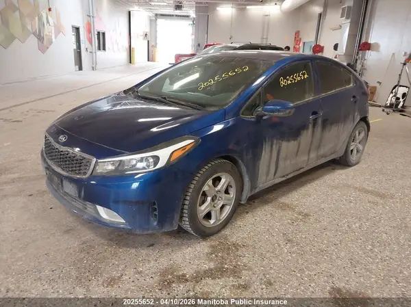 3KPFL4A79JE210934 2018 KIA FORTE - Image 2