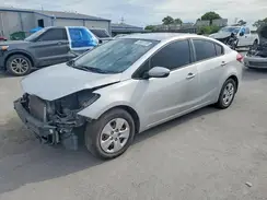 3KPFL4A79JE212702 2018 KIA FORTE