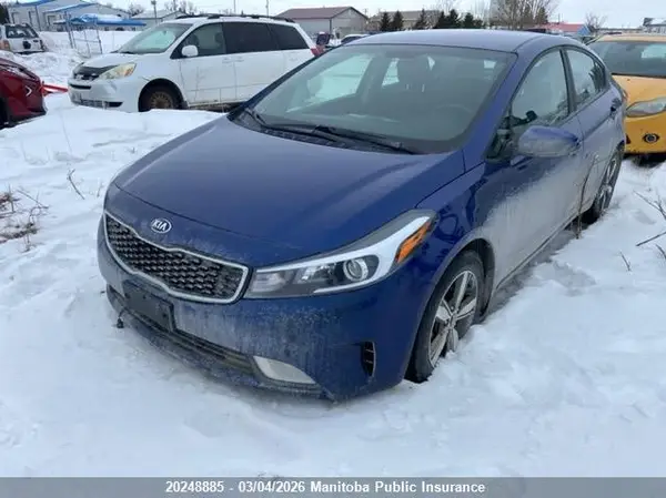 3KPFL4A79JE216412 2018 KIA FORTE - Image 2