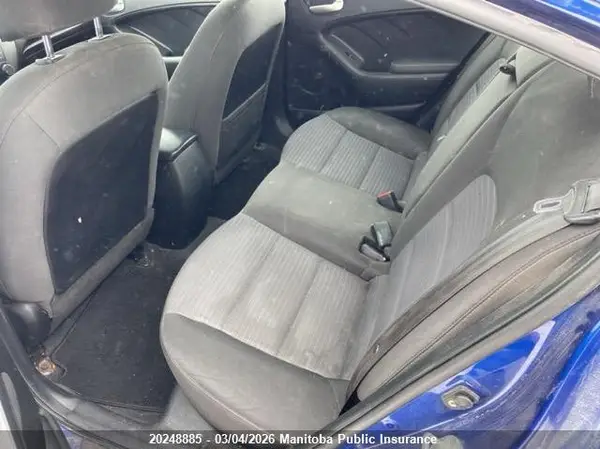 3KPFL4A79JE216412 2018 KIA FORTE - Image 8