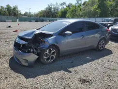3KPFL4A79JE220962 2018 KIA FORTE