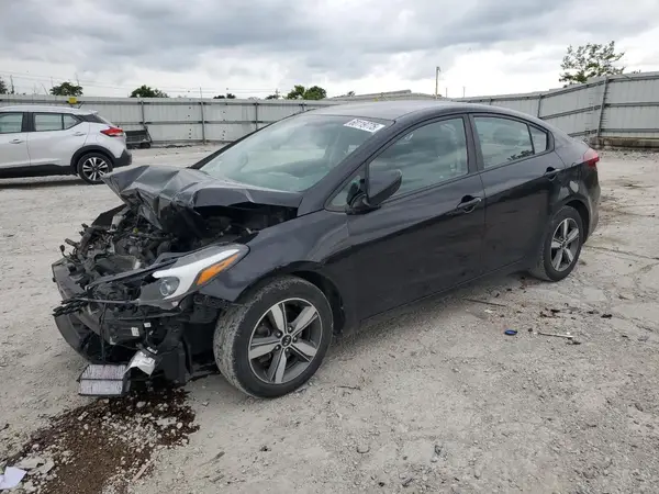 3KPFL4A79JE231833 2018 KIA FORTE - Image 1