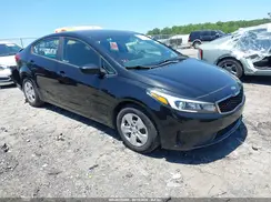 3KPFL4A79JE256358 2018 KIA FORTE