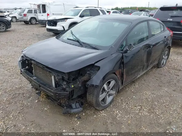 3KPFL4A79JE281261 2018 KIA FORTE - Image 2