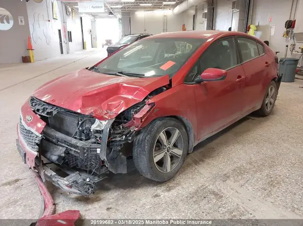 3KPFL4A79JE281745 2018 KIA FORTE - Image 2