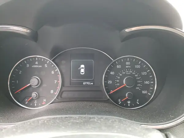 3KPFL4A7HE127261 2017 KIA FORTE - Image 8