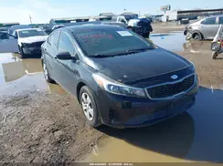 3KPFL4A7HHE136207 2017 KIA FORTE
