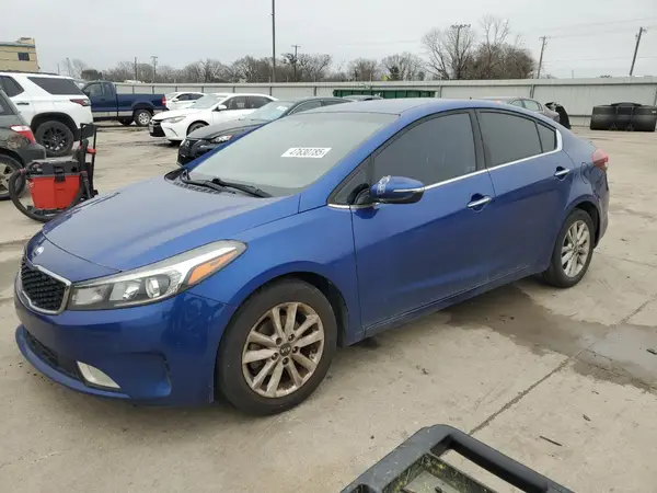 3KPFL4A7XHE006203 2017 KIA FORTE - Image 1