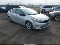 3KPFL4A7XHE048810 2017 KIA FORTE