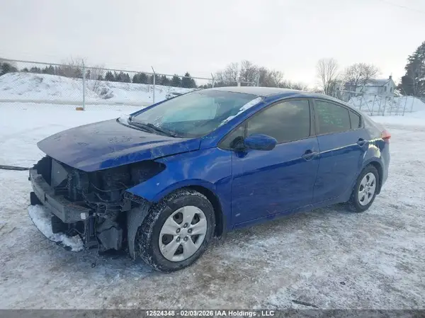 3KPFL4A7XHE052842 2017 KIA FORTE - Image 2