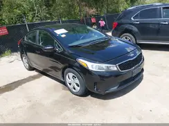 3KPFL4A7XHE072685 2017 KIA FORTE
