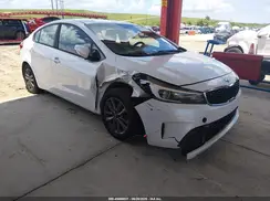 3KPFL4A7XHE076459 2017 KIA FORTE