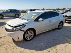 3KPFL4A7XHE076848 2017 KIA FORTE