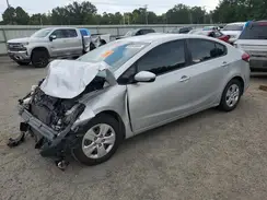 3KPFL4A7XHE081743 2017 KIA FORTE