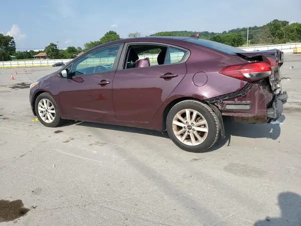 3KPFL4A7XHE082469 2017 KIA FORTE - Image 2