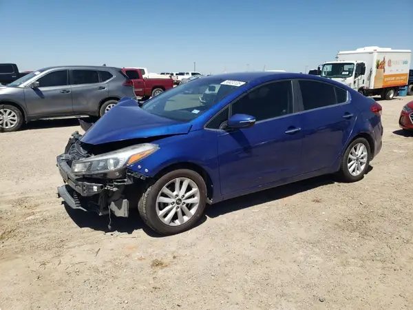 3KPFL4A7XHE086831 2017 KIA FORTE - Image 1