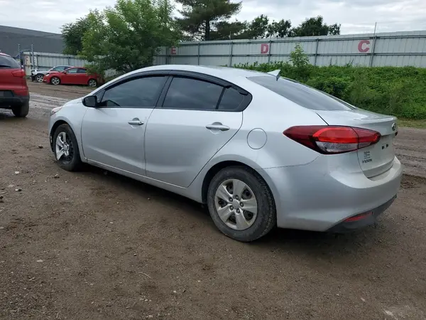 3KPFL4A7XHE089258 2017 KIA FORTE - Image 2