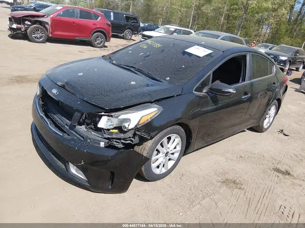 3KPFL4A7XHE091575 2017 KIA FORTE - Image 2