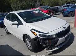 3KPFL4A7XHE102266 2017 KIA FORTE