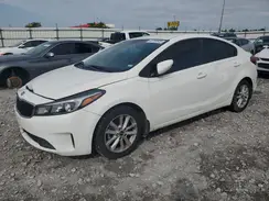 3KPFL4A7XHE104602 2017 KIA FORTE