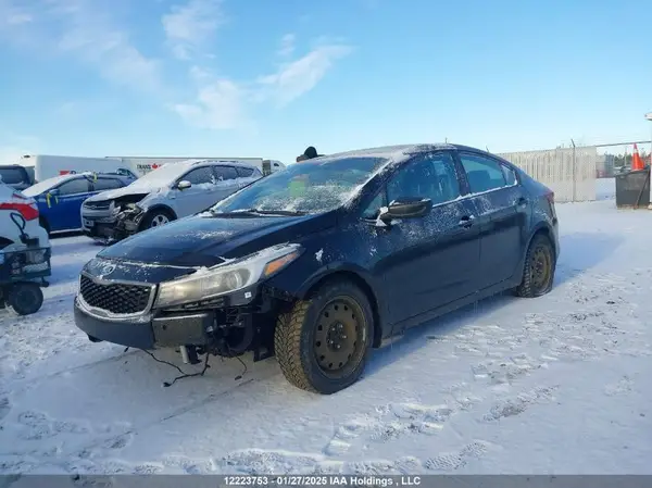 3KPFL4A7XHE106205 2017 KIA FORTE - Image 2