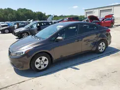3KPFL4A7XHE111047 2017 KIA FORTE