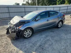 3KPFL4A7XHE113963 2017 KIA FORTE