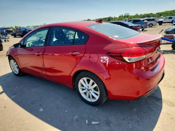 3KPFL4A7XHE120797 2017 KIA FORTE - Image 2