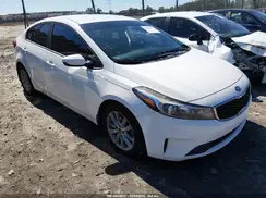 3KPFL4A7XHE121318 2017 KIA FORTE