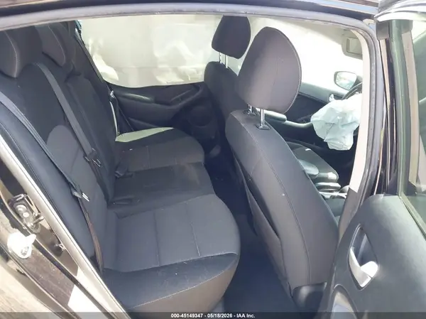 3KPFL4A7XHE125997 2017 KIA FORTE - Image 8