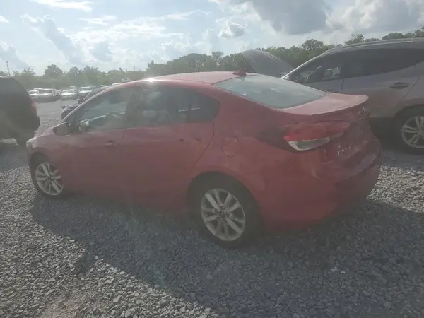 3KPFL4A7XHE138667 2017 KIA FORTE - Image 2