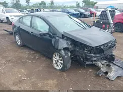 3KPFL4A7XHE144324 2017 KIA FORTE
