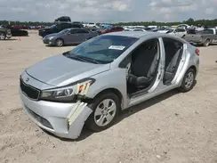 3KPFL4A7XJE179211 2018 KIA FORTE