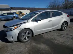 3KPFL4A7XJE215995 2018 KIA FORTE