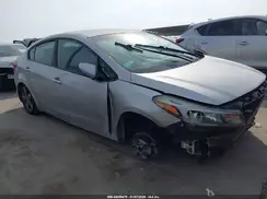 3KPFL4A7XJE220193 2018 KIA FORTE